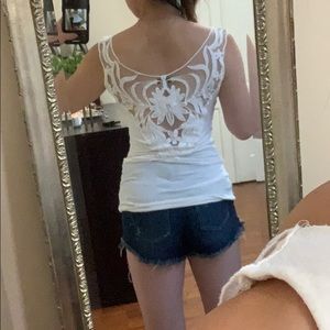 Lace back white sleeveless top✨✨